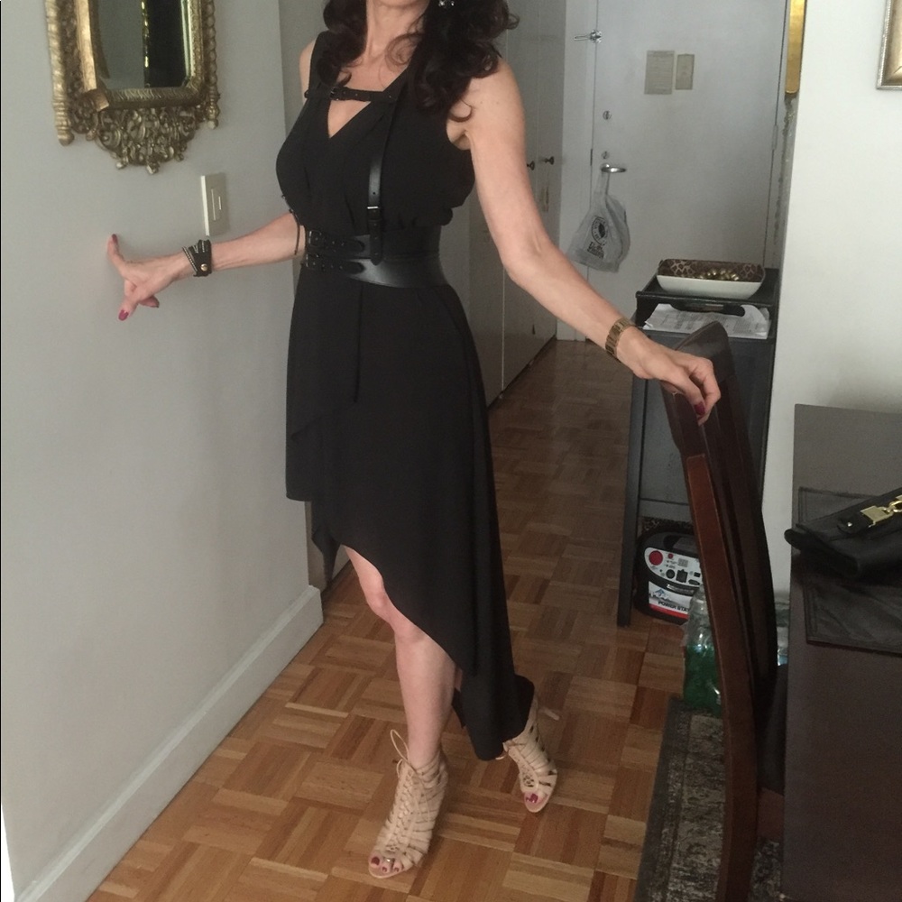 BCBGMaxazaria. HiLodress